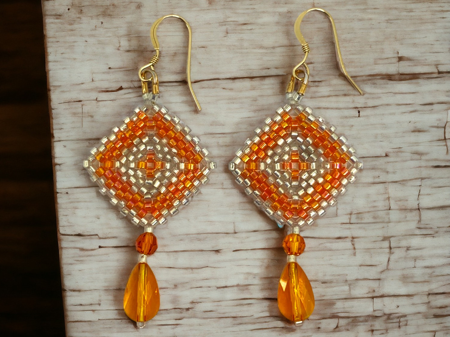 Classic Square-Shaped Beadwork Earrings, Peyote Stitch Earrings with Crystal Accents