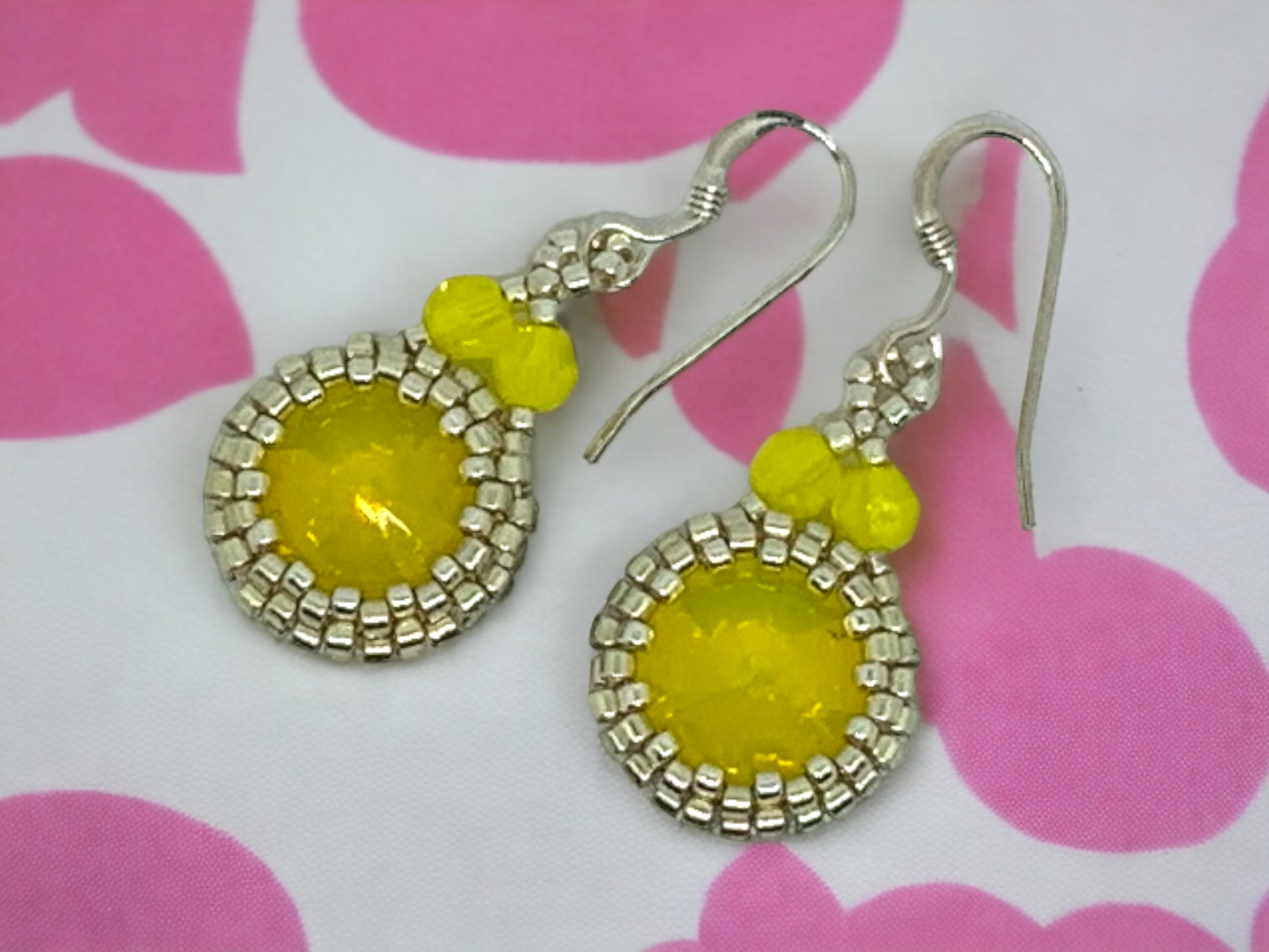 Elegant Earrings with Yellow Opal Crystals 
